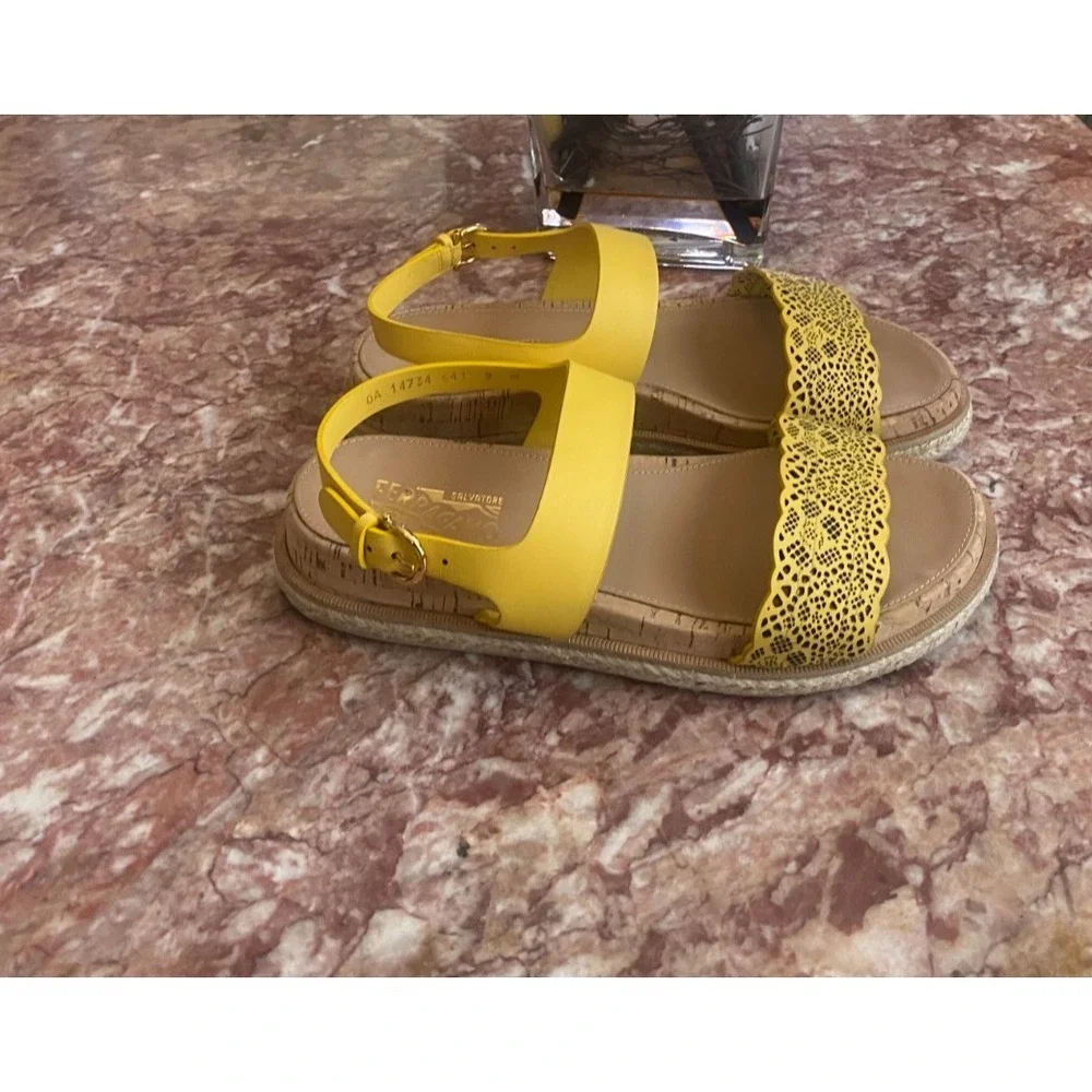 New Salvatore Ferragamo Gianette Yellow Laser-Cut Leather Sandals Size 9M, $695